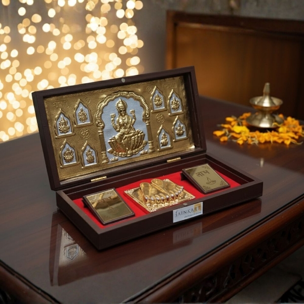 Picture of Ashtlaxmi Royal Peti/Box With Charan Paduka
