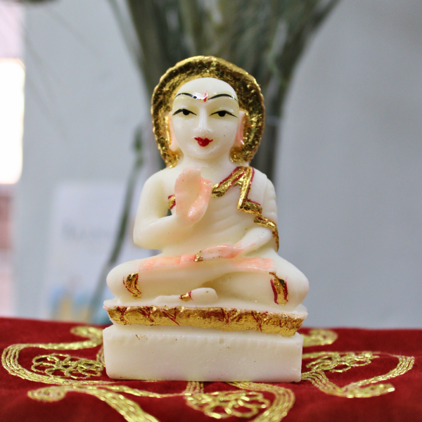 Picture of Gautam Swami ji Idol (Size - 3 inches)