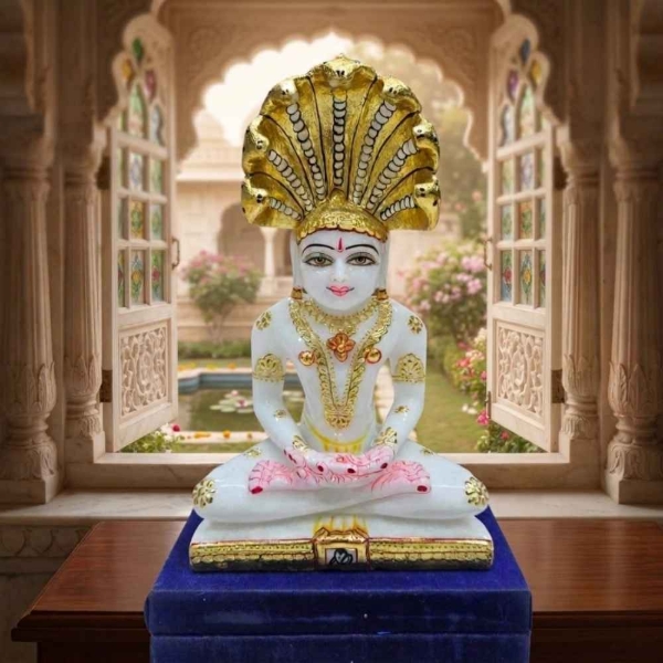 Picture of Golden Parshwanath Bhagwan Idol (Size - 9 inches)