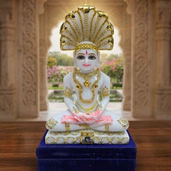 Picture of Parshwanath Bhagwan Idol In Marble (Size - 9 inches)